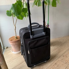 キャリーケースの画像