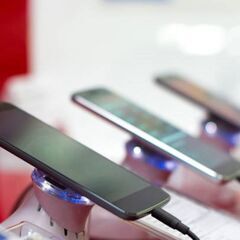 未経験OK！交通費支給あり！docomoショップのスマホ初期設定スタッフ（瑞穂店）の画像