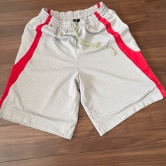 NIKE ジョーダン　ハーフパンツ