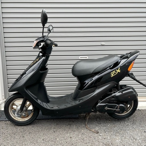 2976.高馬力2スト　ZX仕様　バッテリー、シート、エンブレム新品　千葉県柏市　即日配送、自走引き取りも可能
