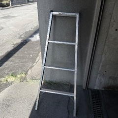 脚立◆半分のみ◆ジャンク◆ハシゴ