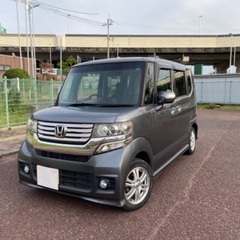 お買い得　N-BOX カスタム　車検令和8年2月　新品バッテリー...
