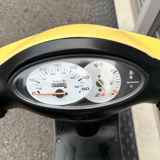 2979.スポーティモデル　Z4 バッテリー、シート、ミラー新品　千葉県柏市　即日配送、自走引き取りも可能