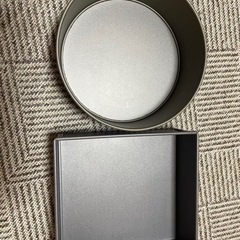 ケーキ型2つ