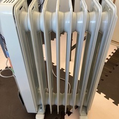 【超美品】デロンギ De'Longhi オイルヒーターの画像
