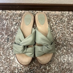 しまむら　サンダル