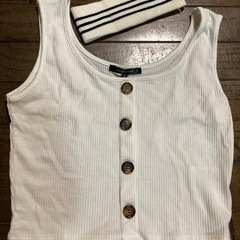 タンクトップ
