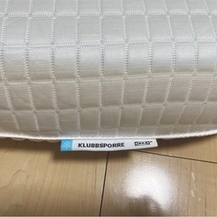 IKEA 枕　クルッブスポッレの画像