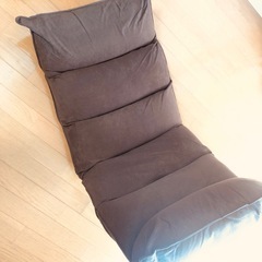 大きい座椅子の画像