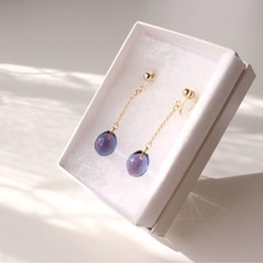 限定価格です🙇🏼‍♀️ 手作り  オーロラcolor  雫イヤリングの画像