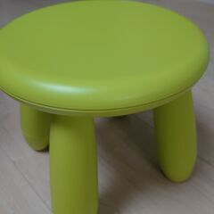 【お取引完了】【中古品】IKEA マンムット子供用テーブル・イス　色：グリーンの画像