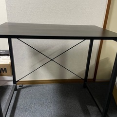 デスク&オフィスチェアーセットの画像