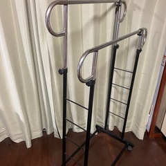 決まりました。ハンガーラックの画像