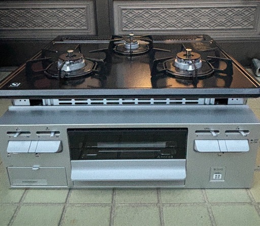 未使用　ハーマン システムキッチン用 ビルトインガスコンロ 3口　LPガス（プロパンガス）