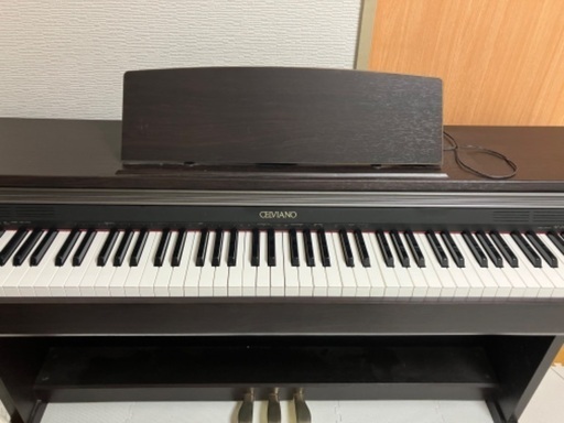 カシオ　電子ピアノ