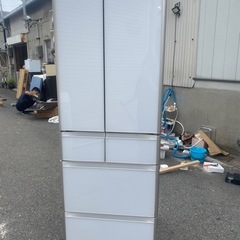 2019年製　HITACH　冷蔵庫　白　R-XG43K（KW)