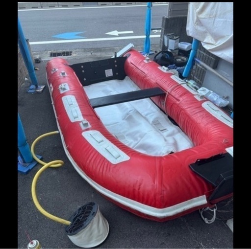 ゴムボート&2馬力船外機　、年内限定