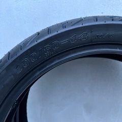100/80/14 タイヤ2本セット
の画像