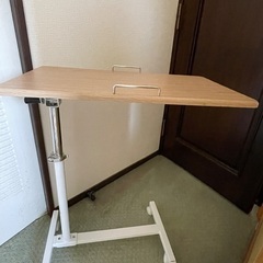 サイドテーブル　介護等に