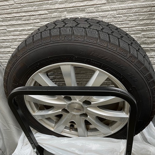 スタッドレス　タイヤホイール　165/65R14 