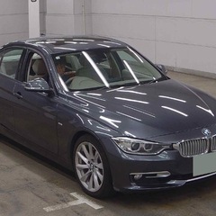 BMW 3 ツリーズ　328i セダン　車検2025年12月まで