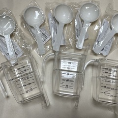 【未使用】計量カップ？&スプーン