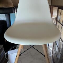 イームズチェア・ダイニングチェア　木製脚　ホワイト2脚セット