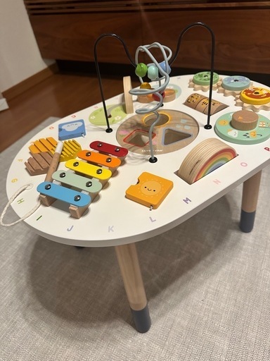 LE TOY VAN アクティビティテーブル木製知育玩具