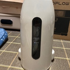 日立コードレスアイロン