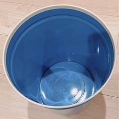 ぶんぶく George's  ゴミ箱の画像