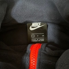 人気モデル　NIKEフリース　メンズSサイズの画像