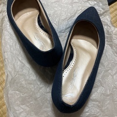 ★パンプス　デニム生地　昨年数回使用　外キズ汚れナシ　キレイです★の画像