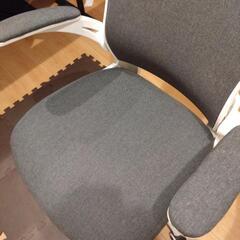 オフィスチェアの画像