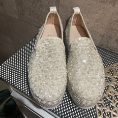 最終値下げ新品‼️キラキラシューズ