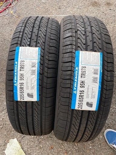 タイヤ4本未使用205/65R16
