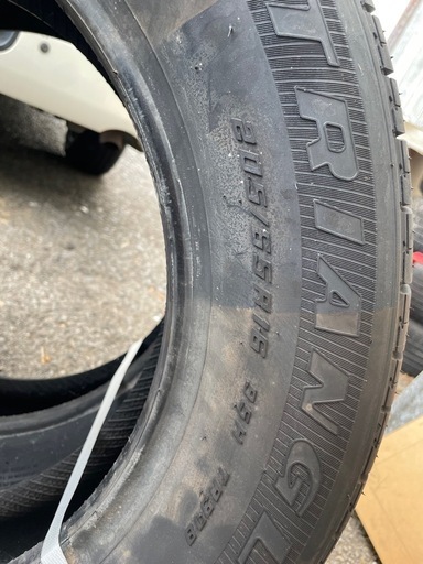 タイヤ4本未使用205/65R16