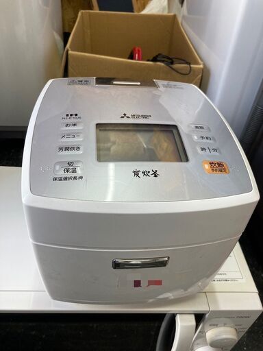 ☆中古￥6,800！MITSUBISHI　5合IHジャー炊飯器　家電　NJ-E10J6-W型　2018年製　【BJ136】