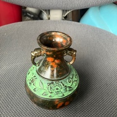 しなの　赤金　花瓶の画像