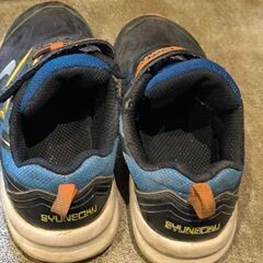 男の子　靴　瞬足　16.5センチ、17.0センチの画像