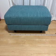 0円　ニトリ　スツール