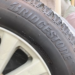 ホンダフィット、スタッドレスタイヤホイール付き4本セットの画像