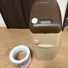 おむつのゴミ箱
