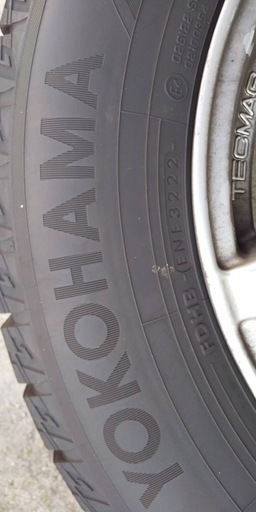 《お話し中》jeepレネゲードリミテッドに装着していたスタッドレスタイヤ＆ホイール