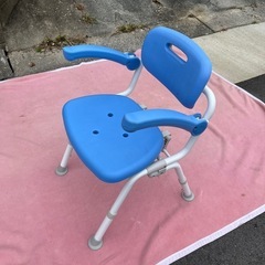 パナソニックシャワーチェア青色