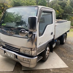 ISUZU ELF いすゞエルフの画像