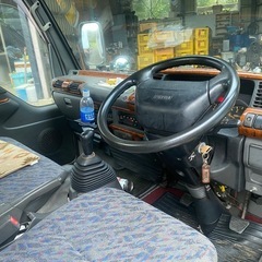 ISUZU ELF いすゞエルフの画像