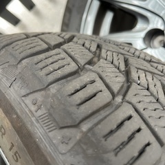 ミシュランスタッドレス185/60R15 21年製ホイール付きの画像