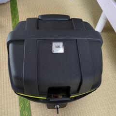 バイクリアボックスの中古が安い！激安で譲ります・無料で
