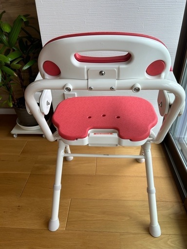 【美品！】介護用折りたたみシャワーチェア