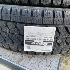 BRIDGESTONE W979 205/65R16LT スタッ...
